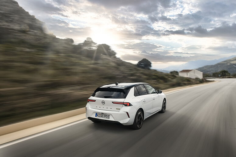 אופל אסטרה GSe